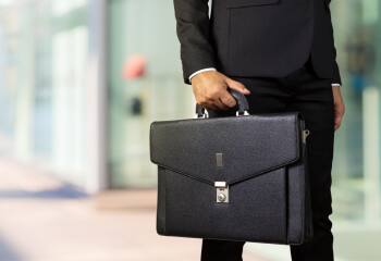 Can NRIs Buy Term Plans in India
